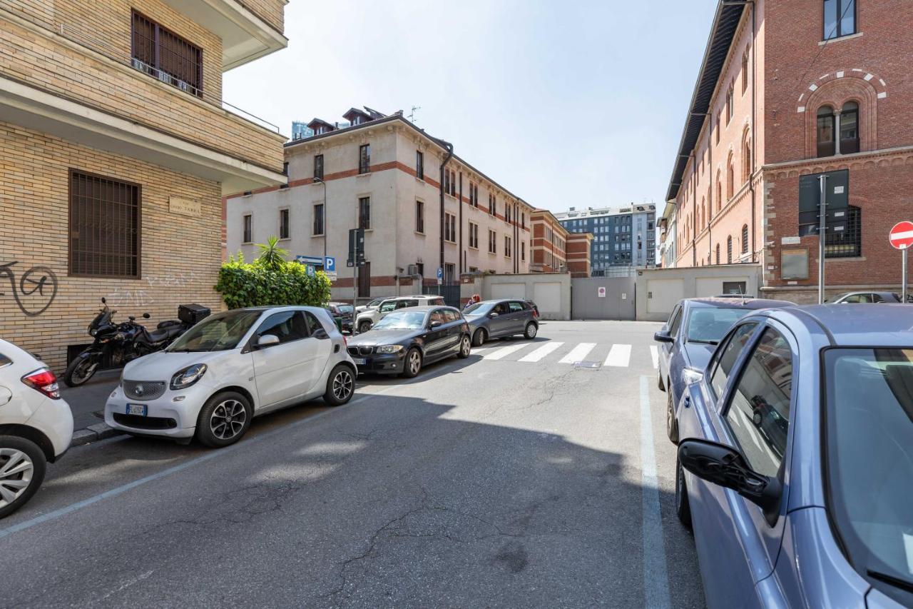 Minerva - 2 Bedrooms Apartment Two Steps From Milano Centrale Bagian luar foto
